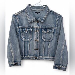 NWOT Women's Chiole Cropped‎ Jean Jacket Size Medium Elbow Sleeve Light Wash